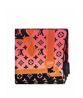 LOUIS VUITTON Платок