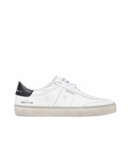 GOLDEN GOOSE DELUXE BRAND Низкие кроссовки / кеды