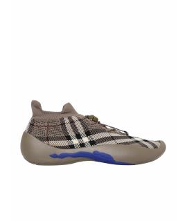 BURBERRY Низкие кроссовки / кеды