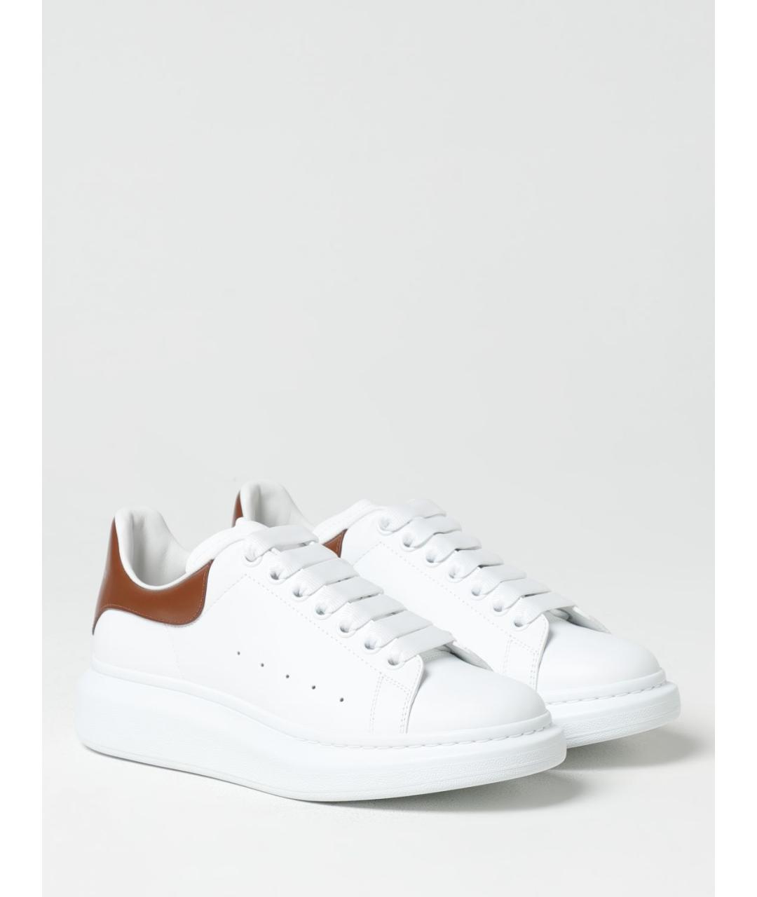 ALEXANDER MCQUEEN Белые кожаные низкие кроссовки / кеды, фото 2