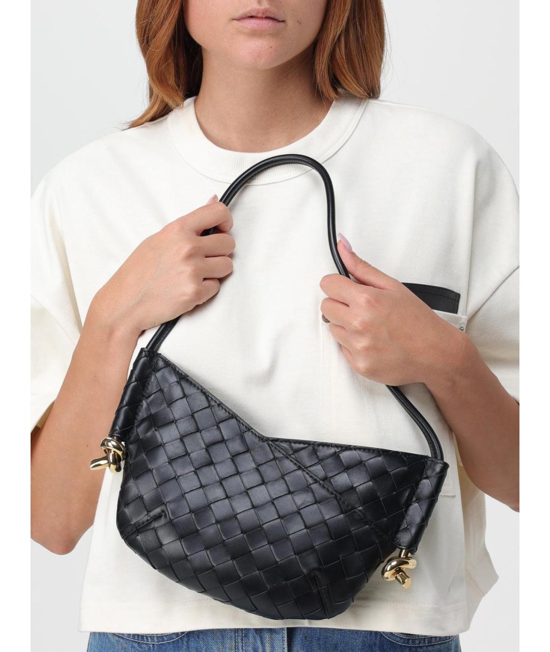 BOTTEGA VENETA Черная кожаная сумка через плечо, фото 2