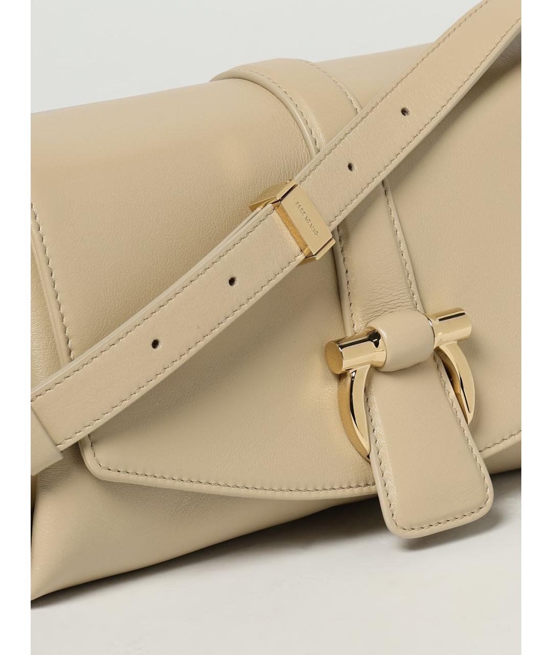 FERRAGAMO Бежевая кожаная сумка через плечо, фото 4