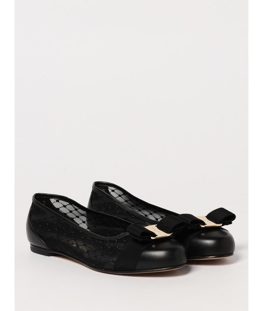 FERRAGAMO Черные синтетические балетки, фото 2