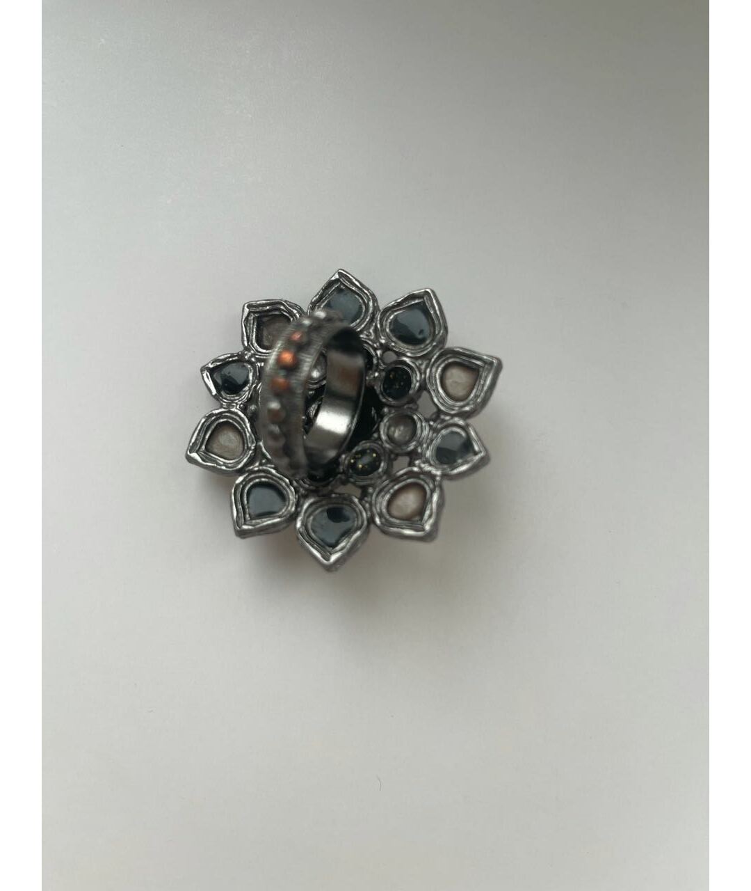 CHANEL PRE-OWNED Антрацитовое металлическое кольцо, фото 4