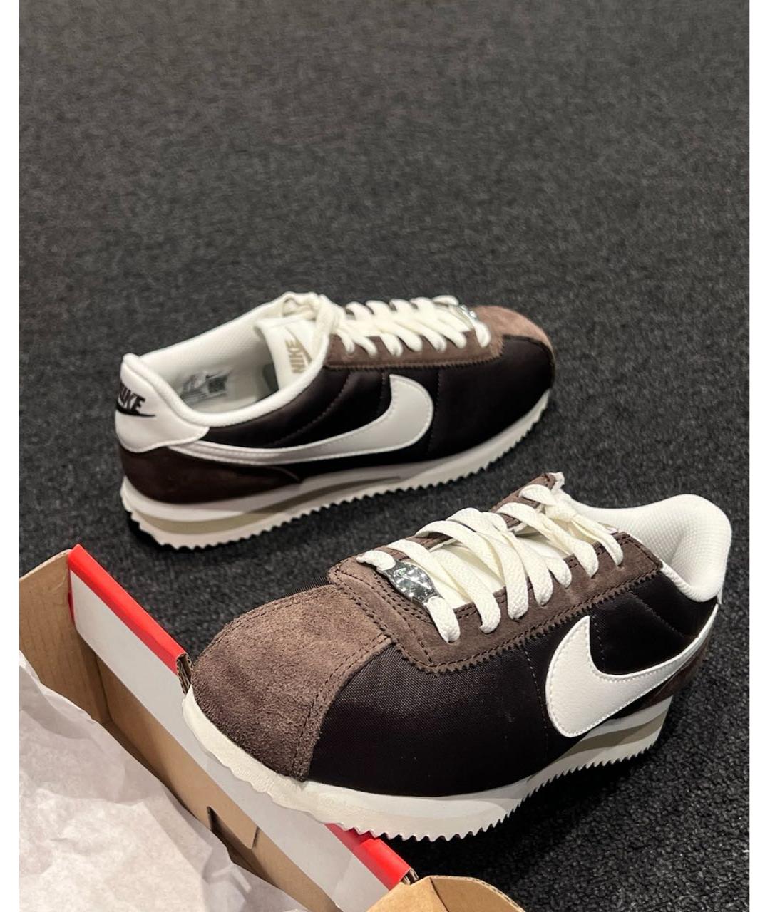 NIKE Коричневые замшевые кроссовки, фото 4