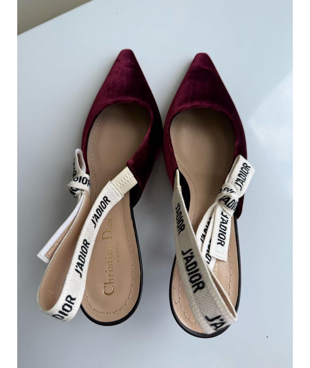 CHRISTIAN DIOR Бордовые бархатные лодочки на низком каблуке, фото 3