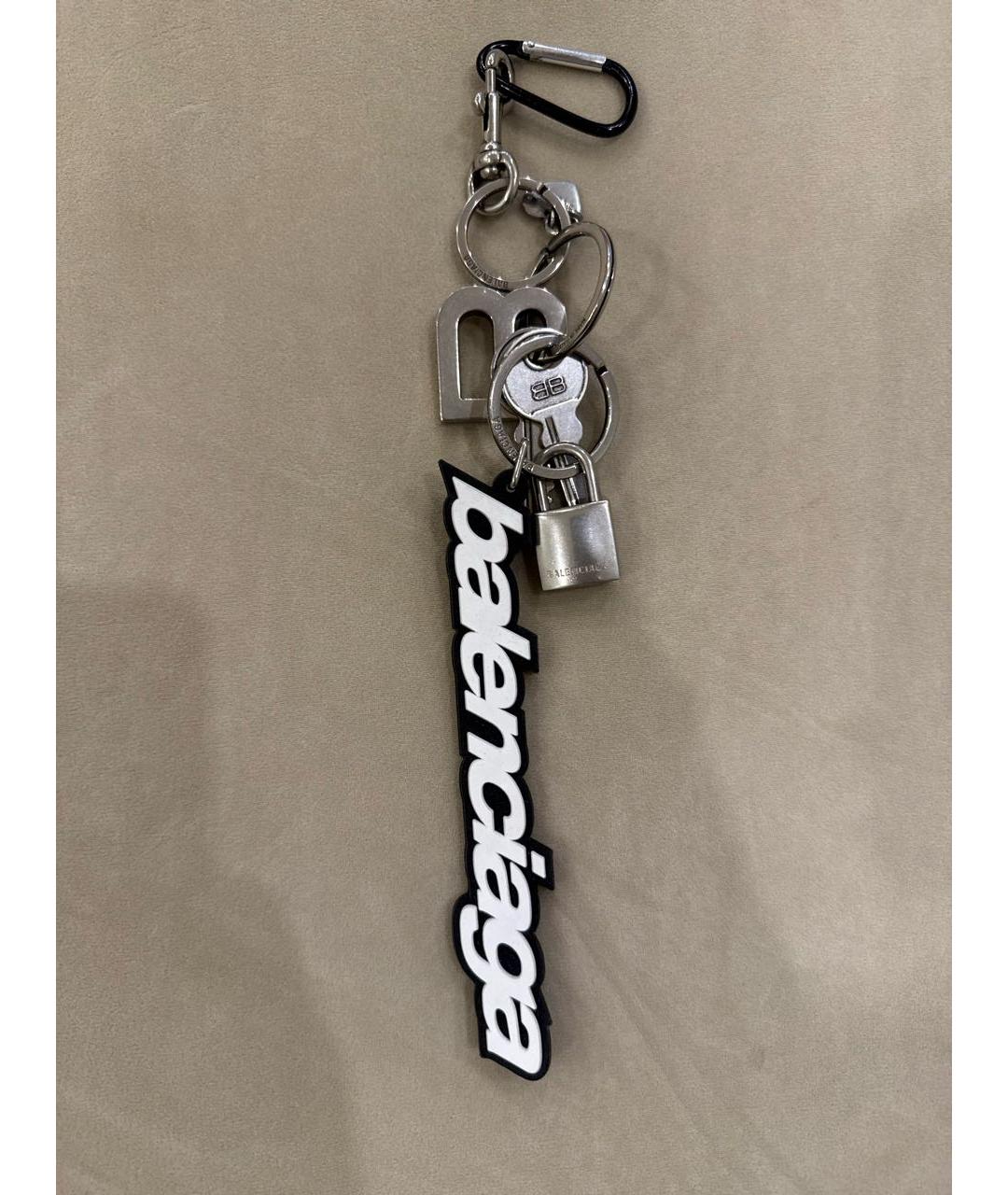 BALENCIAGA Серебрянный брелок, фото 2