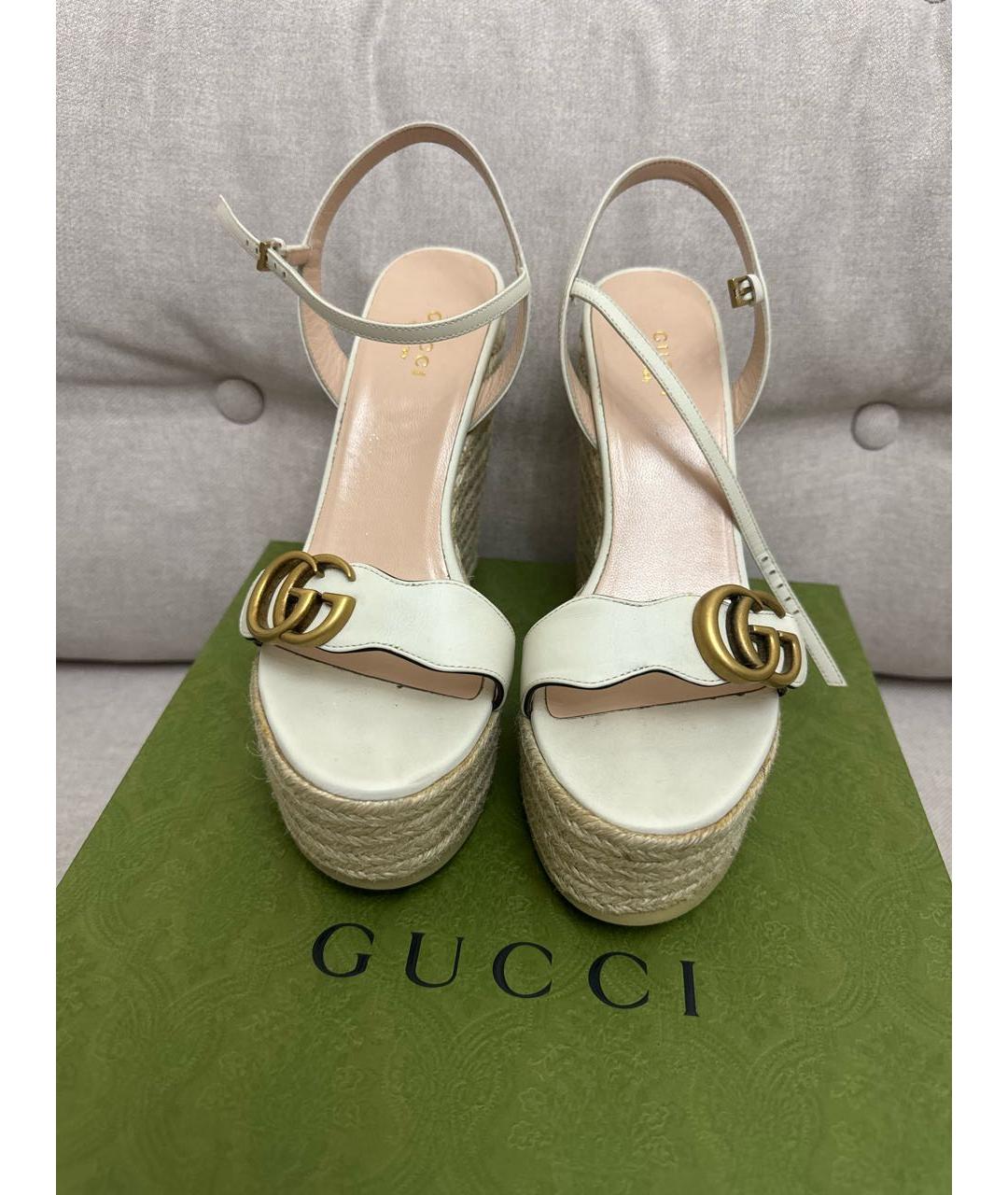 GUCCI Бежевые кожаные босоножки, фото 2