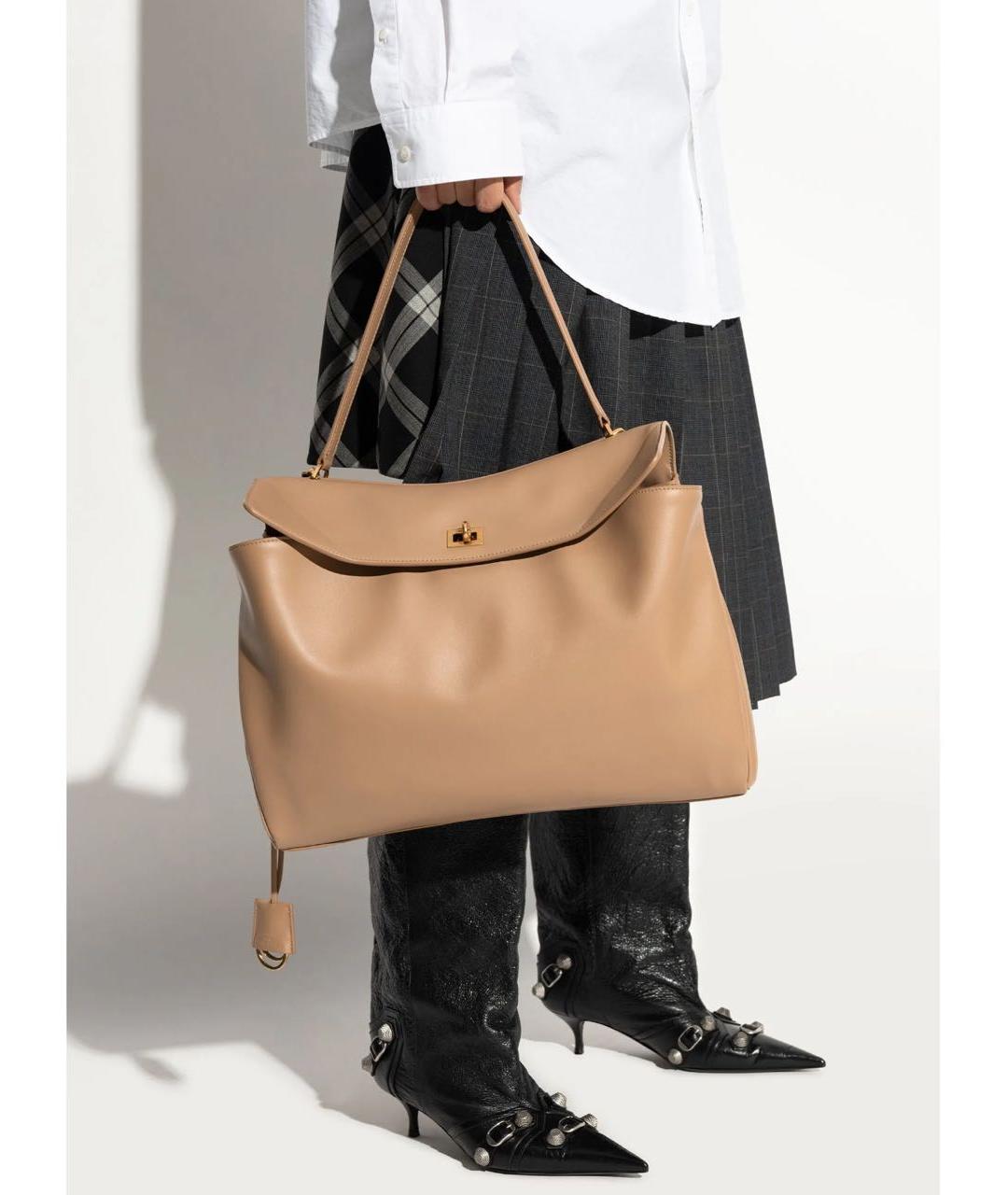 BALENCIAGA Бежевая кожаная сумка тоут, фото 2