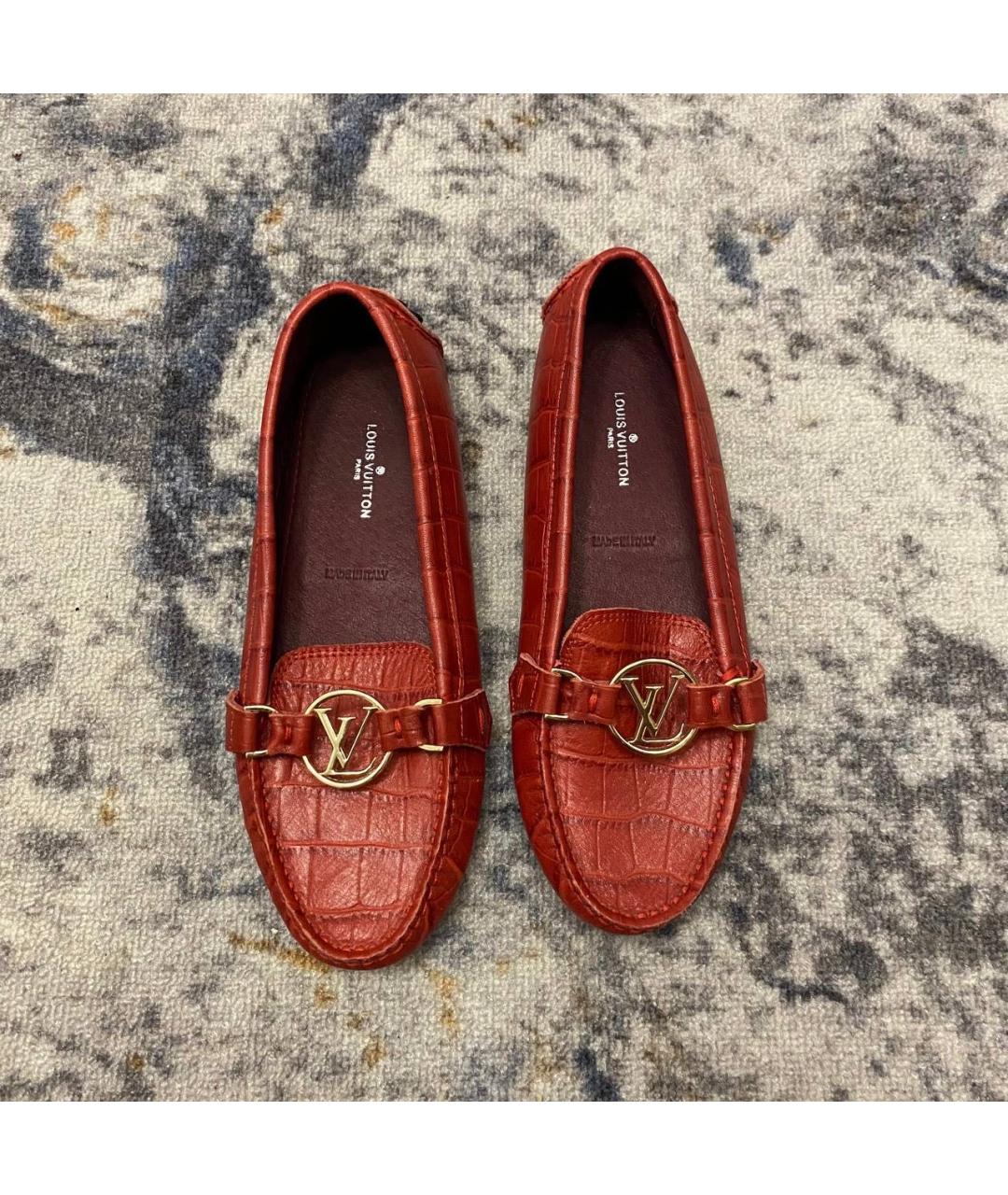 LOUIS VUITTON Красные кожаные мокасины, фото 2