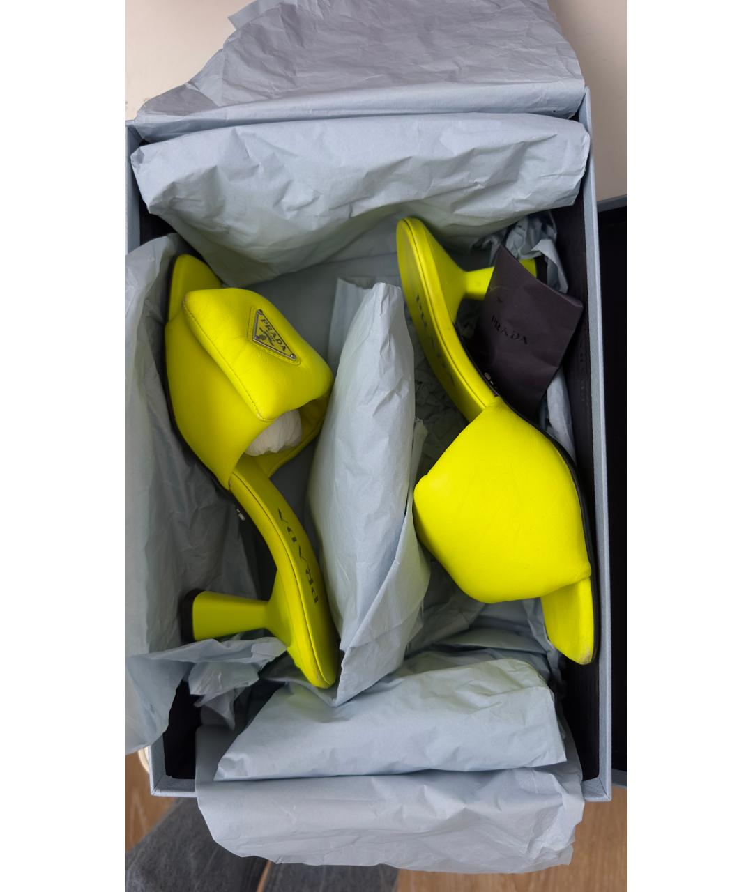 PRADA Салатовые кожаные мюли, фото 9