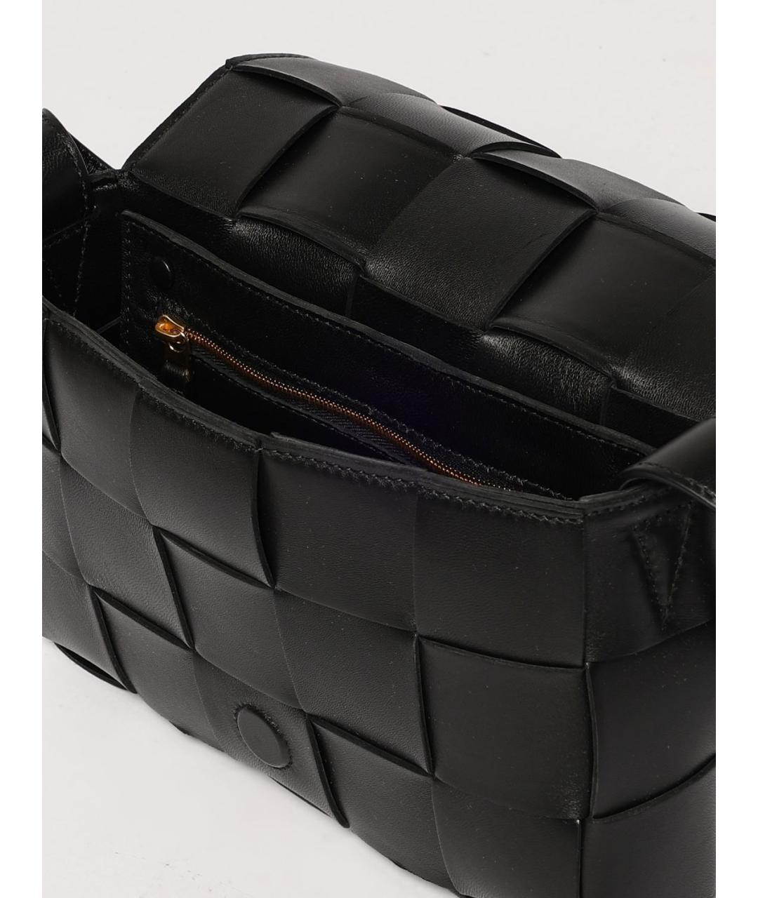 BOTTEGA VENETA Черная кожаная сумка через плечо, фото 5