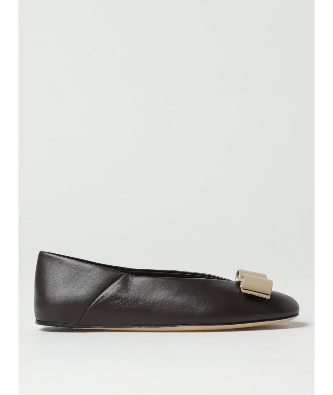 FERRAGAMO Коричневые кожаные балетки, фото 5