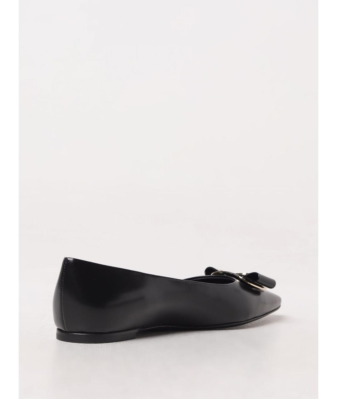 FERRAGAMO Черные кожаные балетки, фото 3