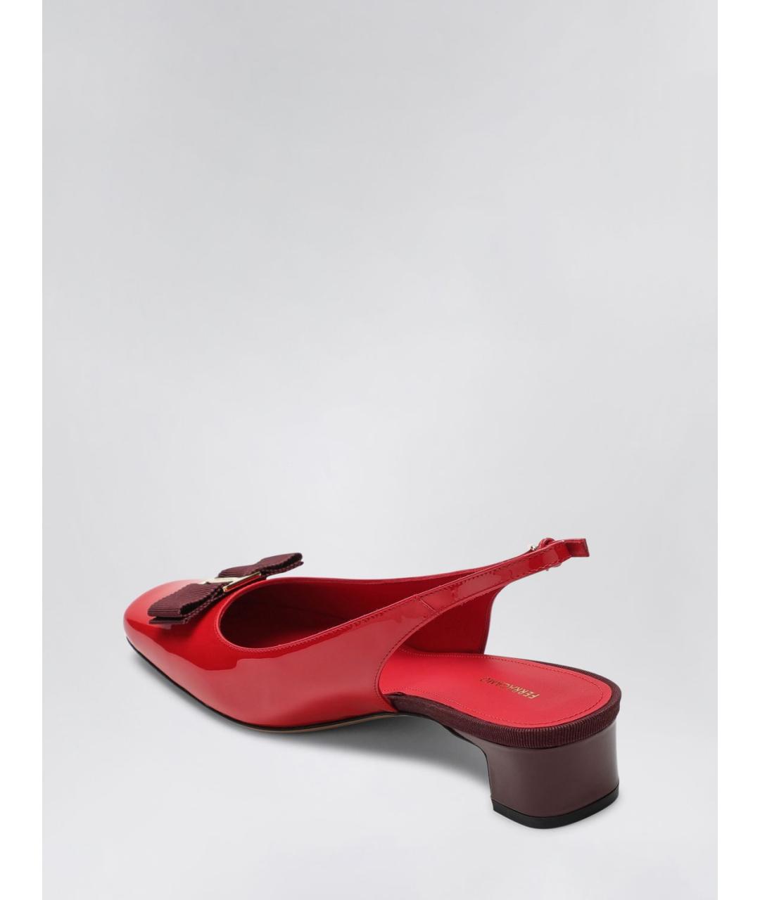 FERRAGAMO Красные туфли из лакированной кожи, фото 2