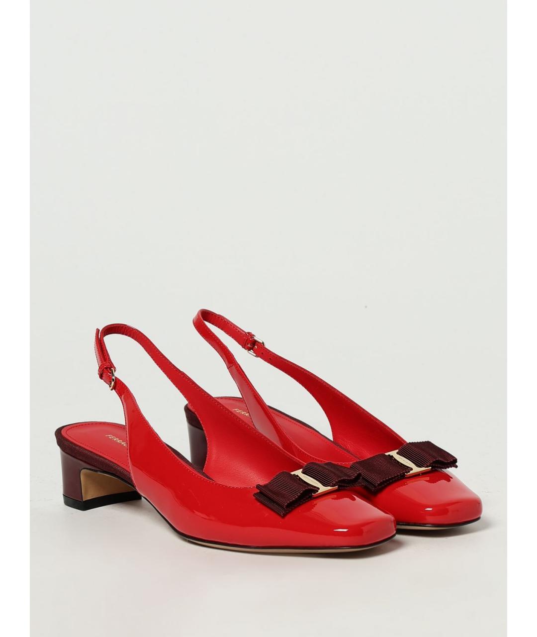 FERRAGAMO Красные туфли из лакированной кожи, фото 2