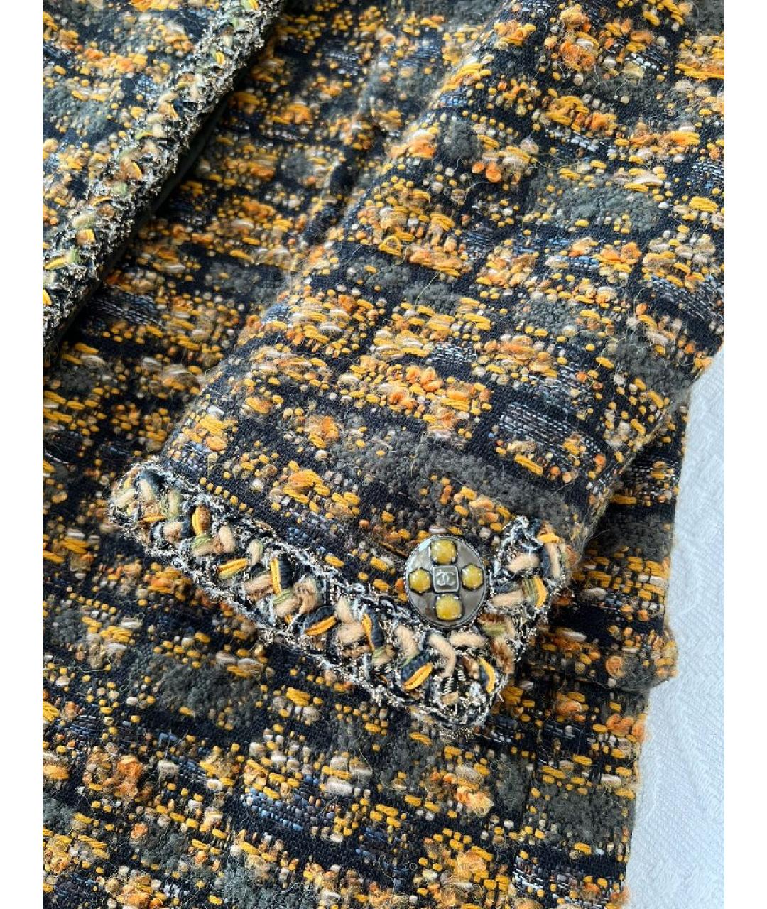 CHANEL Оранжевое шерстяное пальто, фото 4