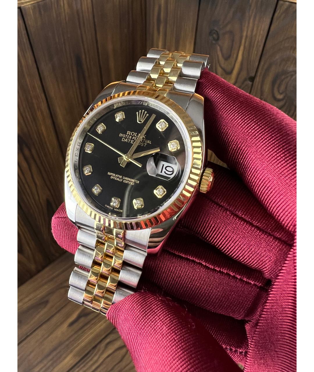 ROLEX Черные часы из желтого золота, фото 3
