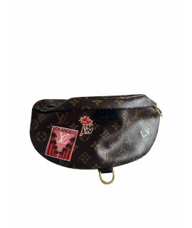 LOUIS VUITTON Поясная сумка