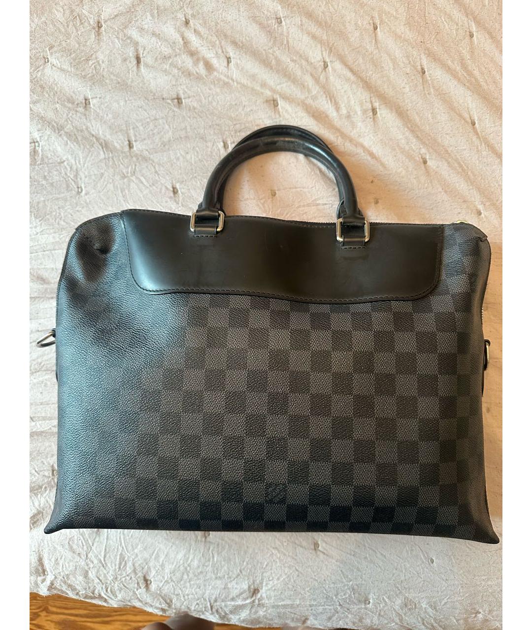 LOUIS VUITTON Черный портфель из лакированной кожи, фото 5