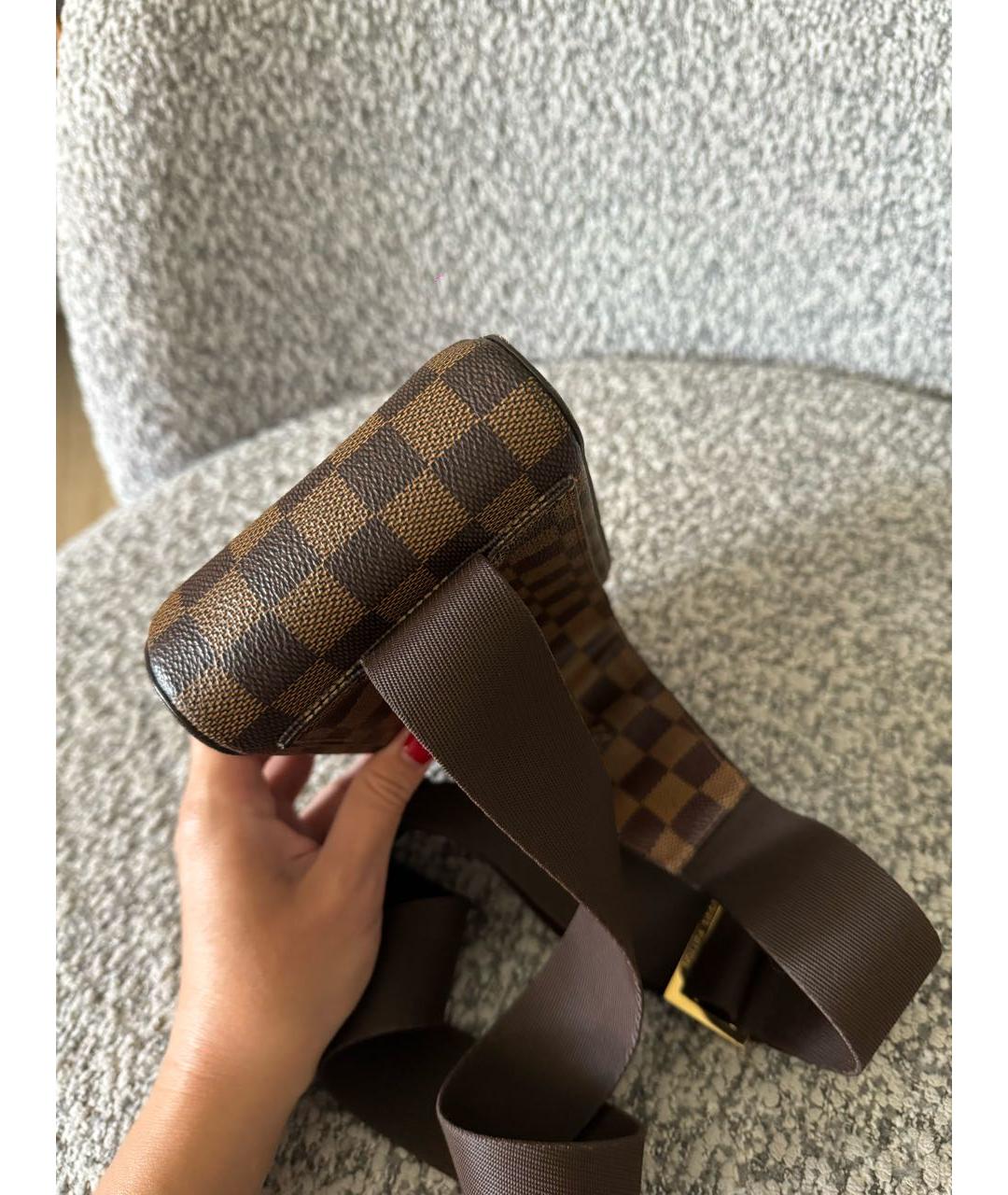 LOUIS VUITTON Коричневая кожаная сумка на плечо, фото 4