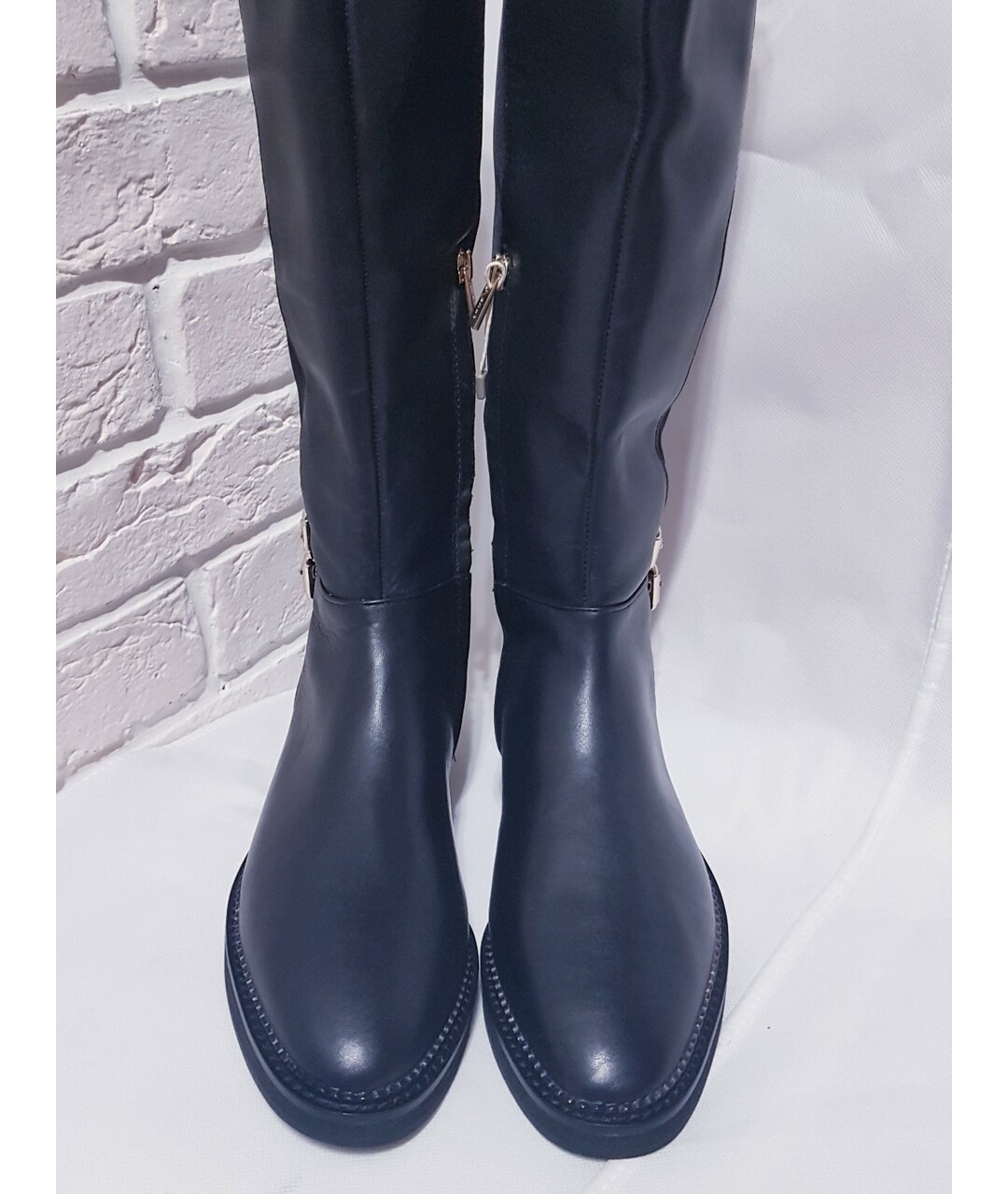 DKNY Черные кожаные сапоги, фото 2