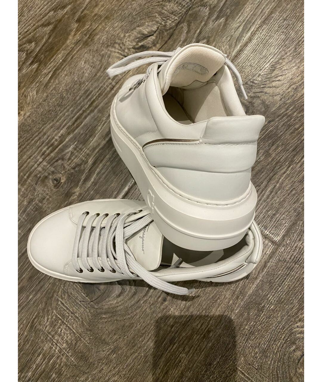 FERRAGAMO Белые кожаные кроссовки, фото 2