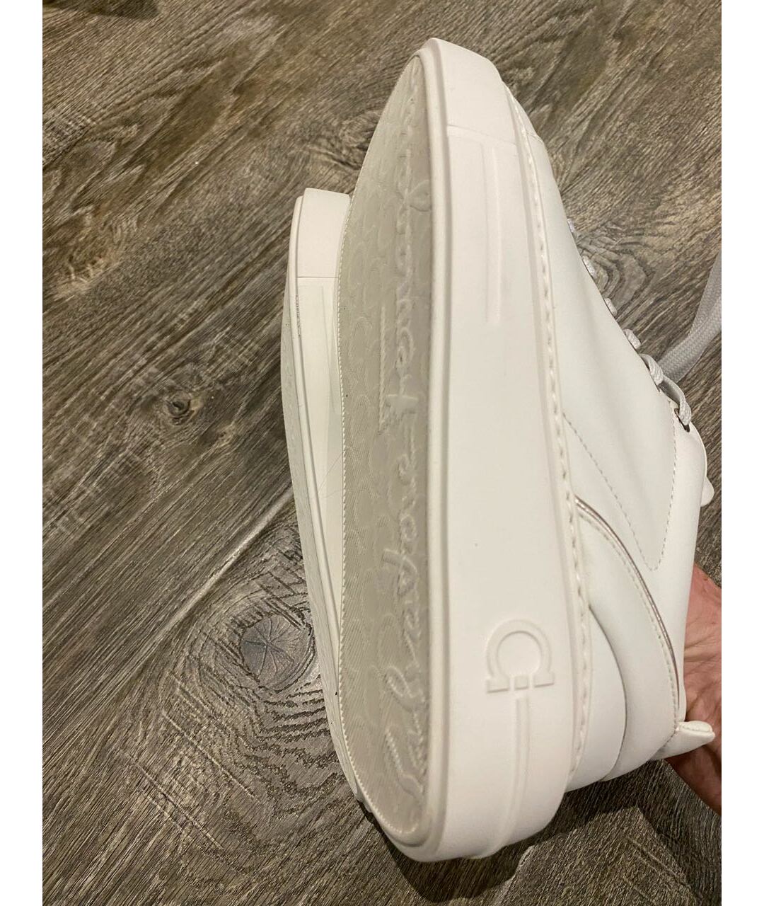 FERRAGAMO Белые кожаные кроссовки, фото 4