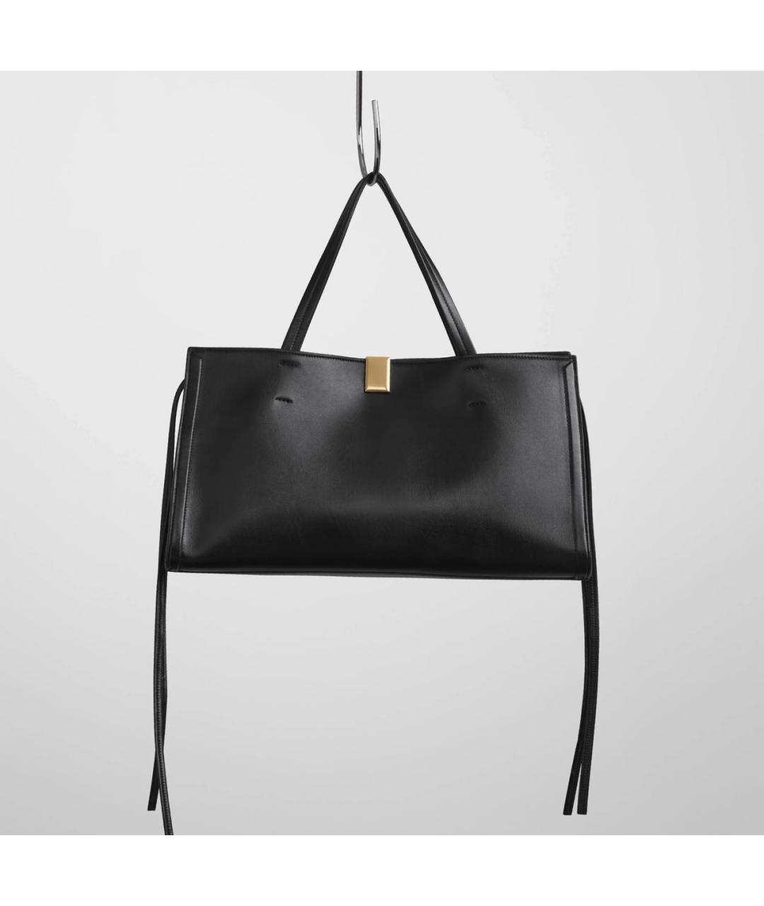 PHOEBE PHILO Черная кожаная сумка с короткими ручками, фото 5