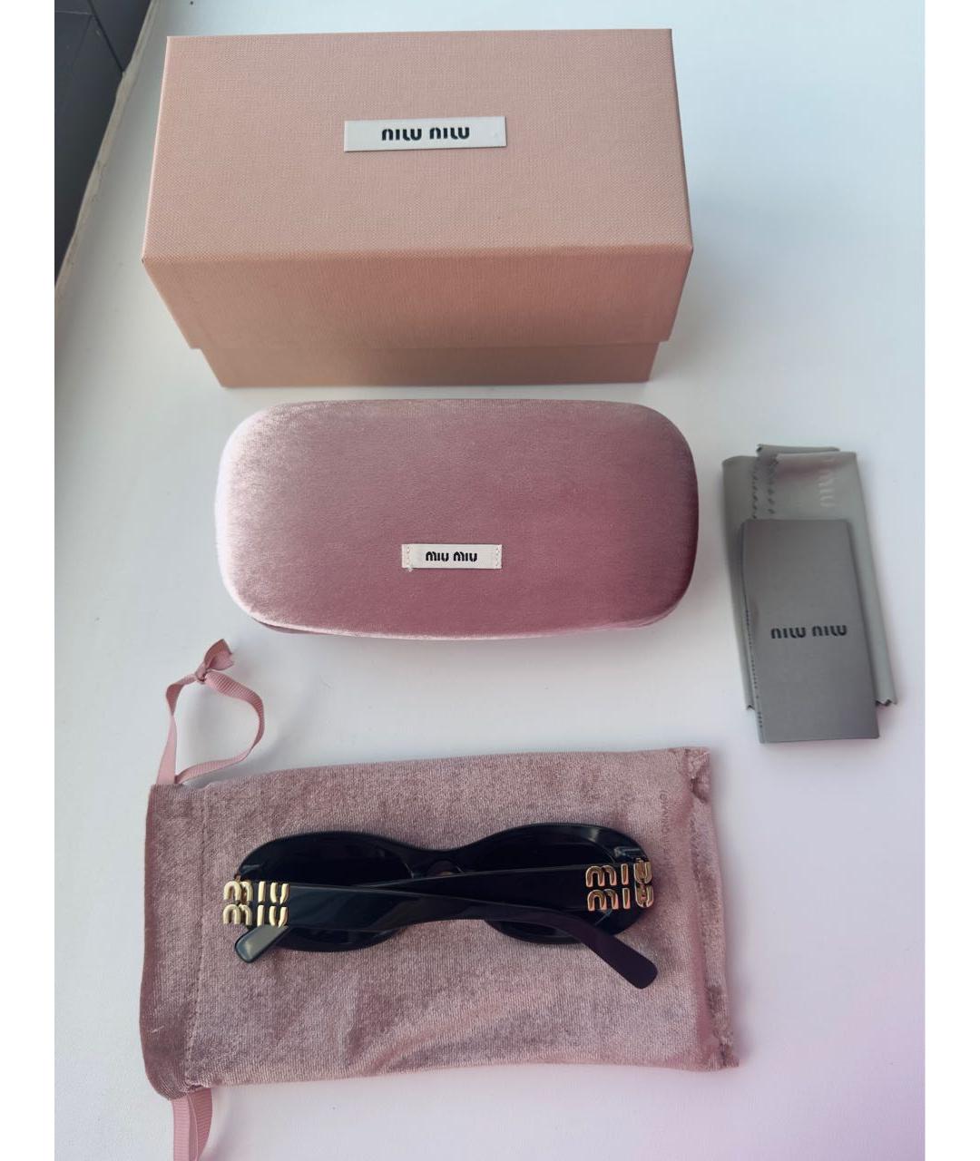 MIU MIU Черные пластиковые солнцезащитные очки, фото 4