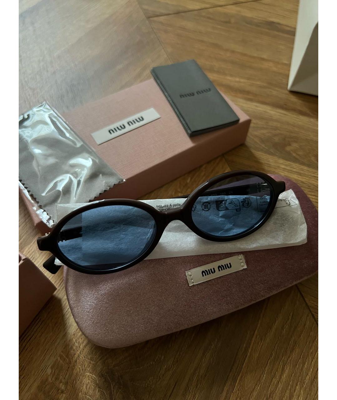MIU MIU Коричневые пластиковые солнцезащитные очки, фото 4
