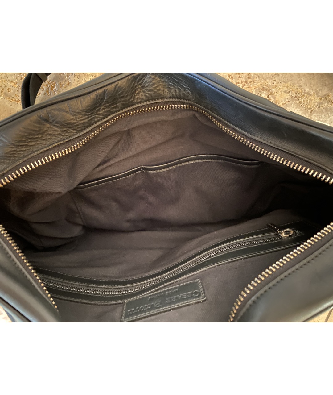 CESARE PACIOTTI Черная кожаная сумка на плечо, фото 4