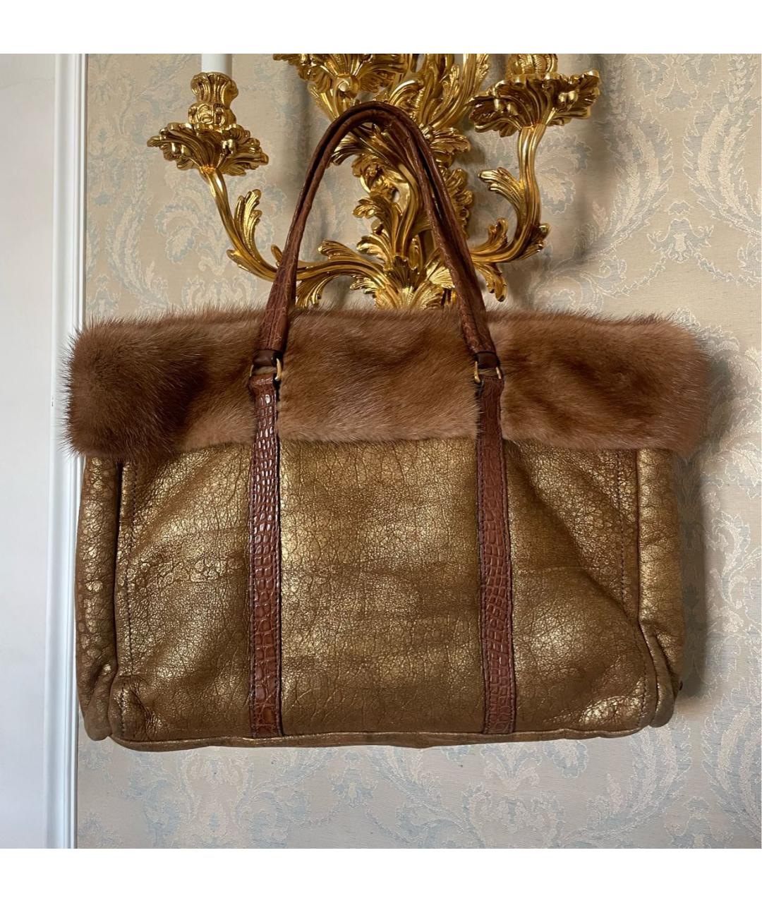 PRADA Золотая сумка тоут из экзотической кожи, фото 9
