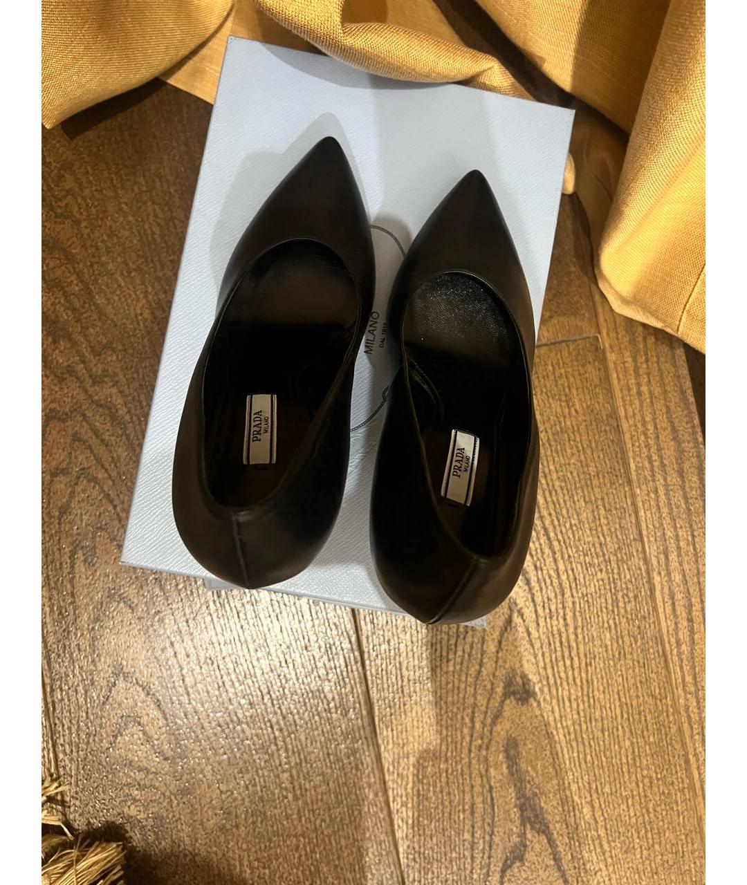 PRADA Черные кожаные туфли, фото 3