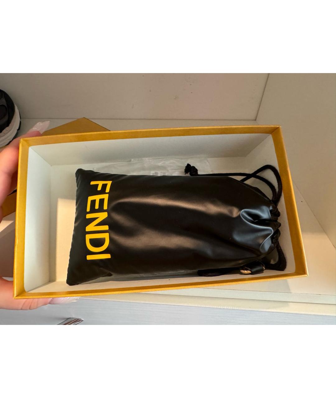 FENDI Коричневые пластиковые солнцезащитные очки, фото 4