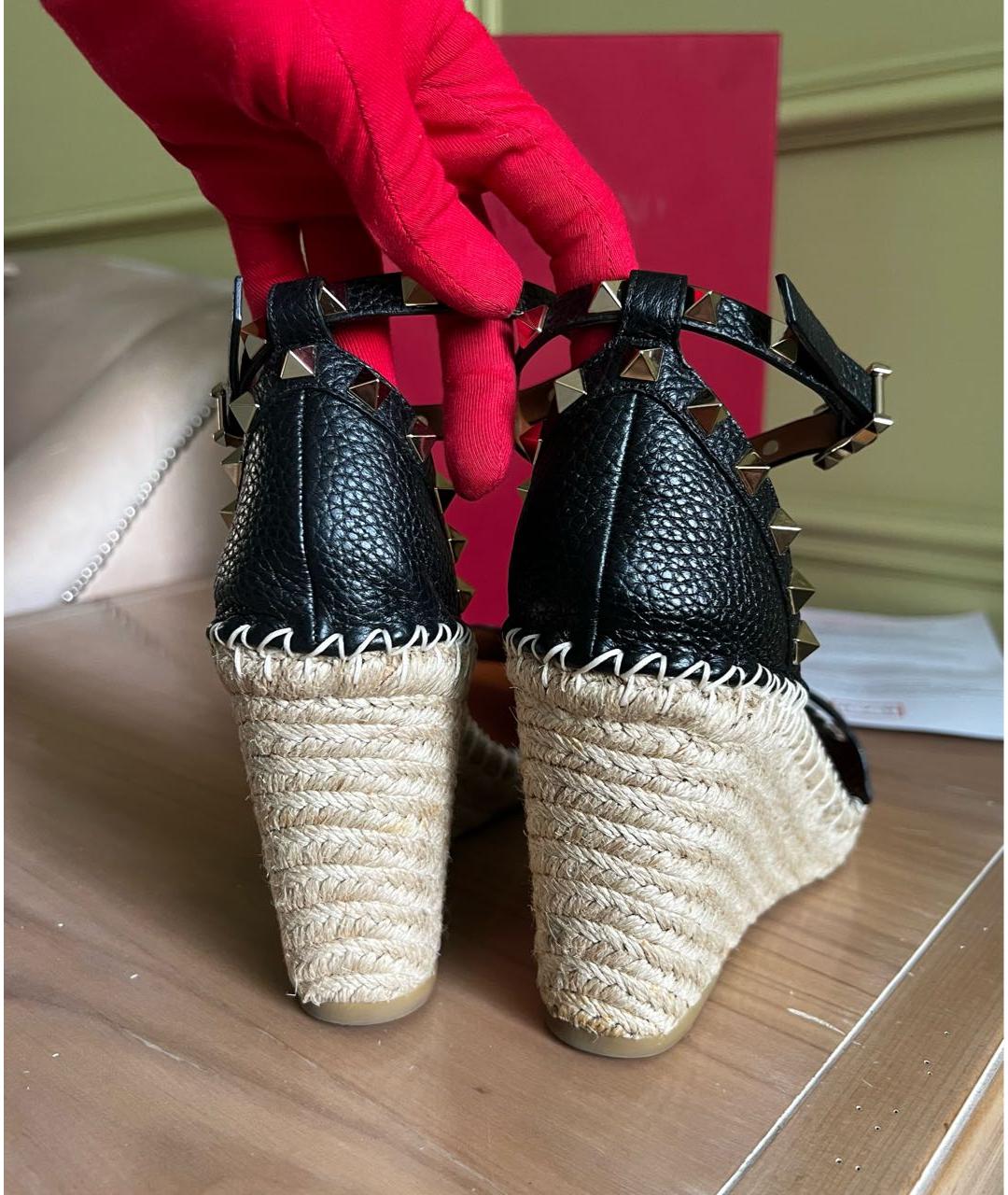 VALENTINO Черные кожаные босоножки, фото 7