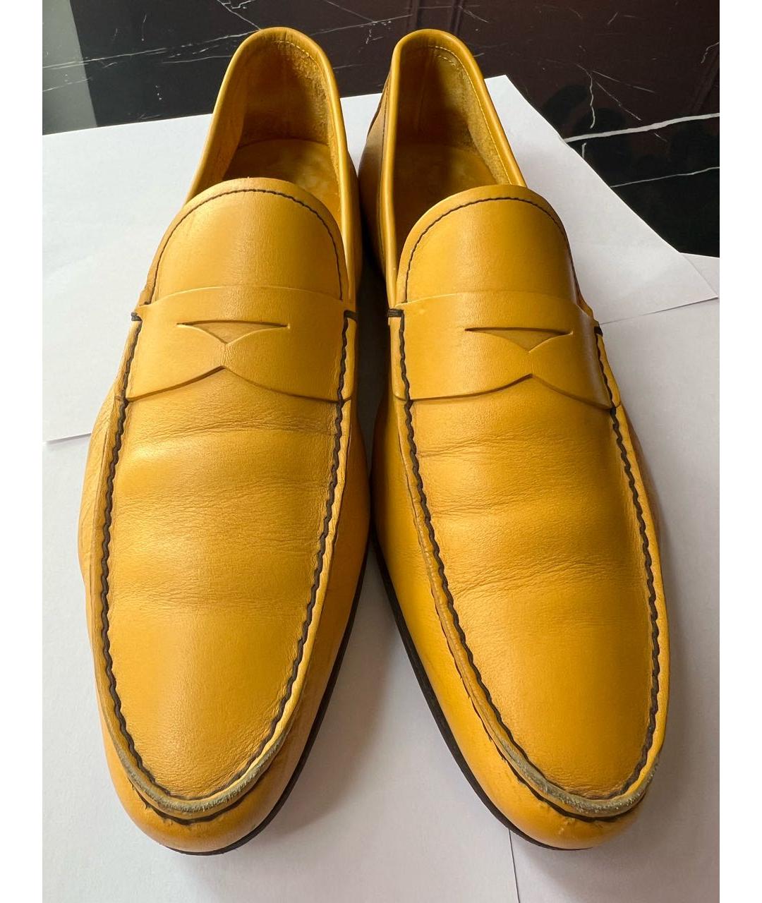 PRADA Желтые кожаные лоферы, фото 3