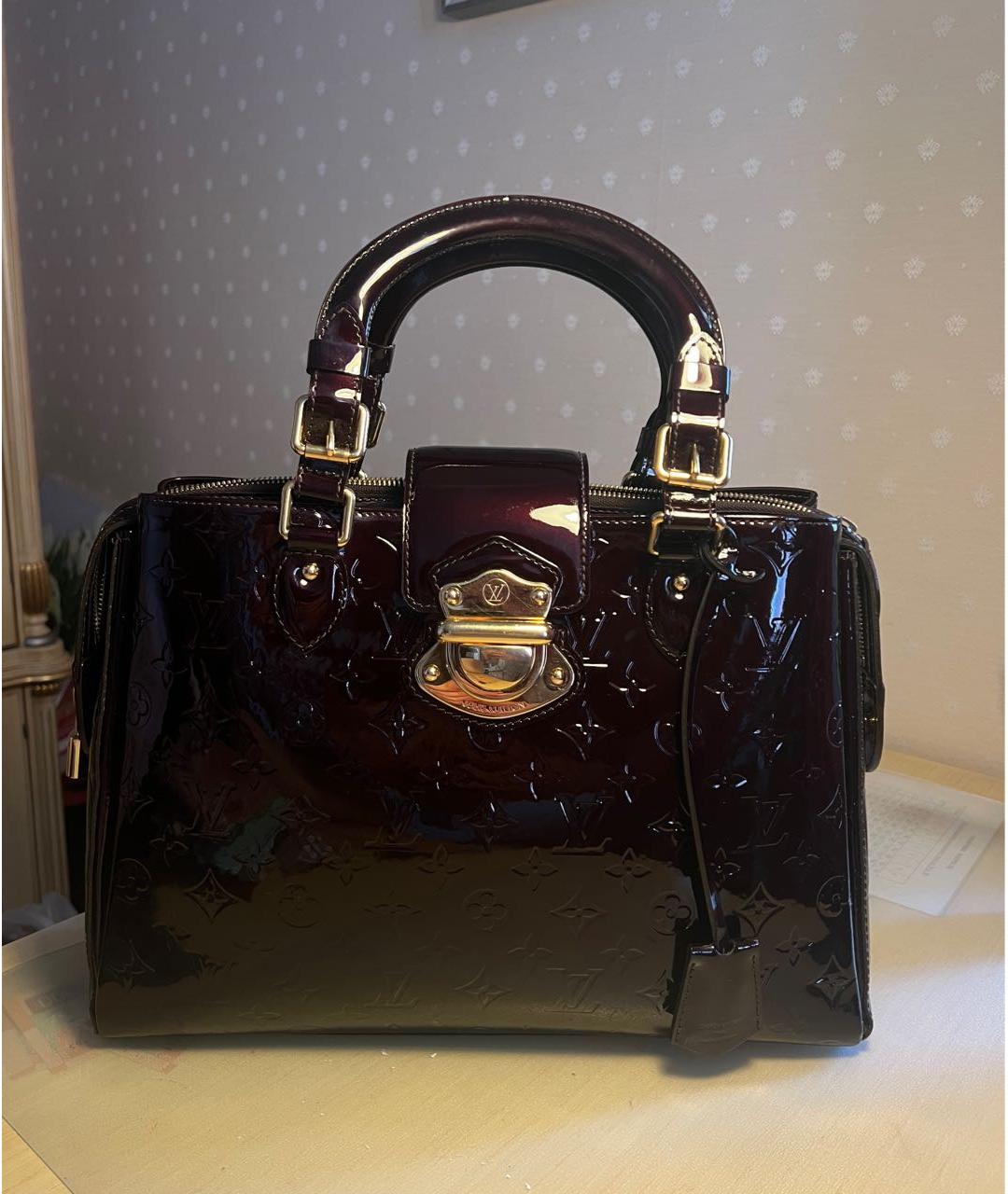 LOUIS VUITTON Бордовая сумка с короткими ручками из лакированной кожи, фото 8