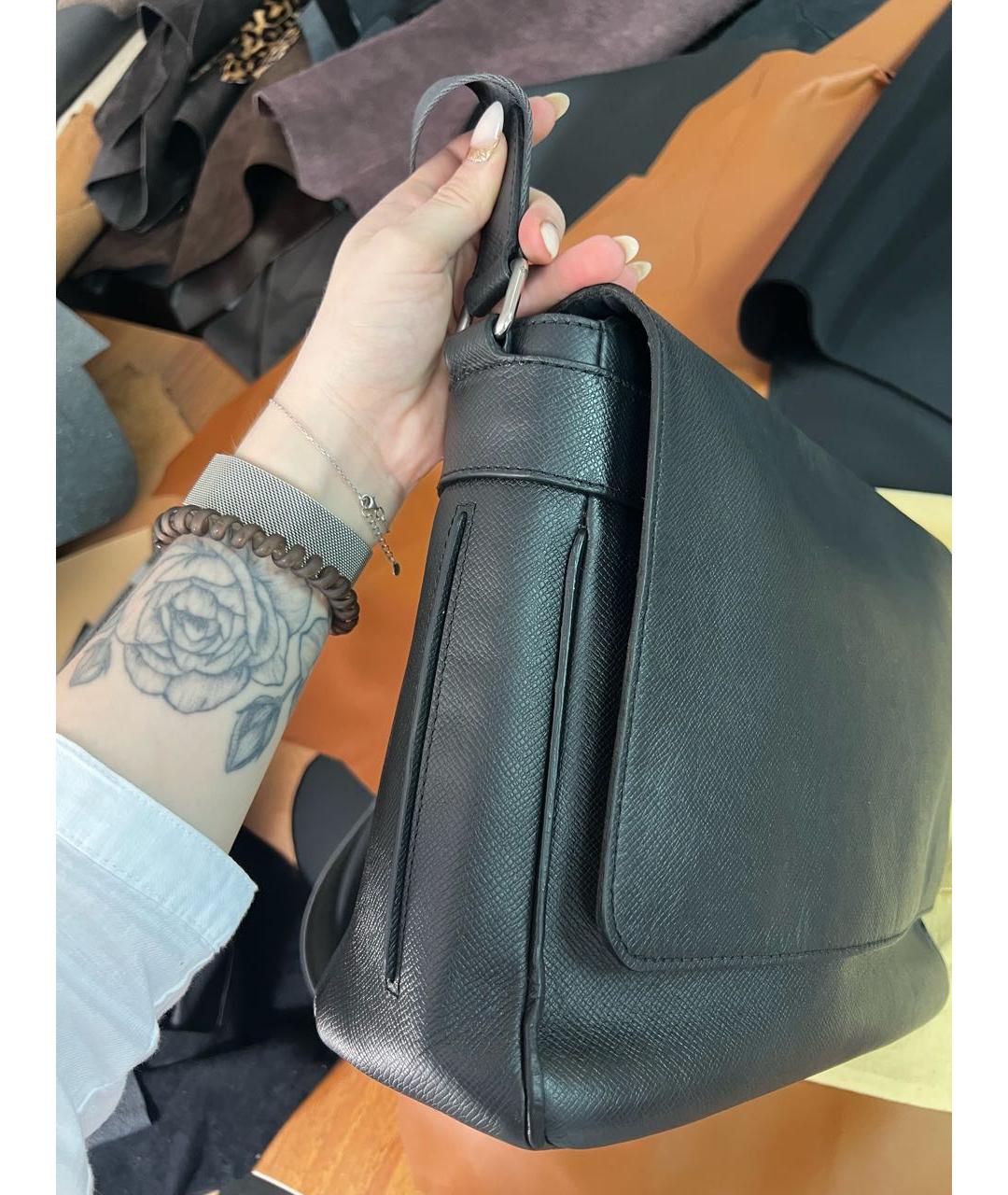 LOUIS VUITTON Черная кожаная сумка на плечо, фото 7