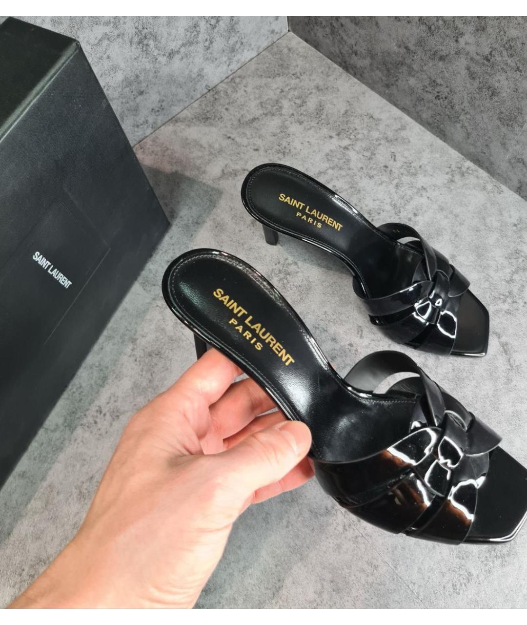 SAINT LAURENT Черные мюли из лакированной кожи, фото 3