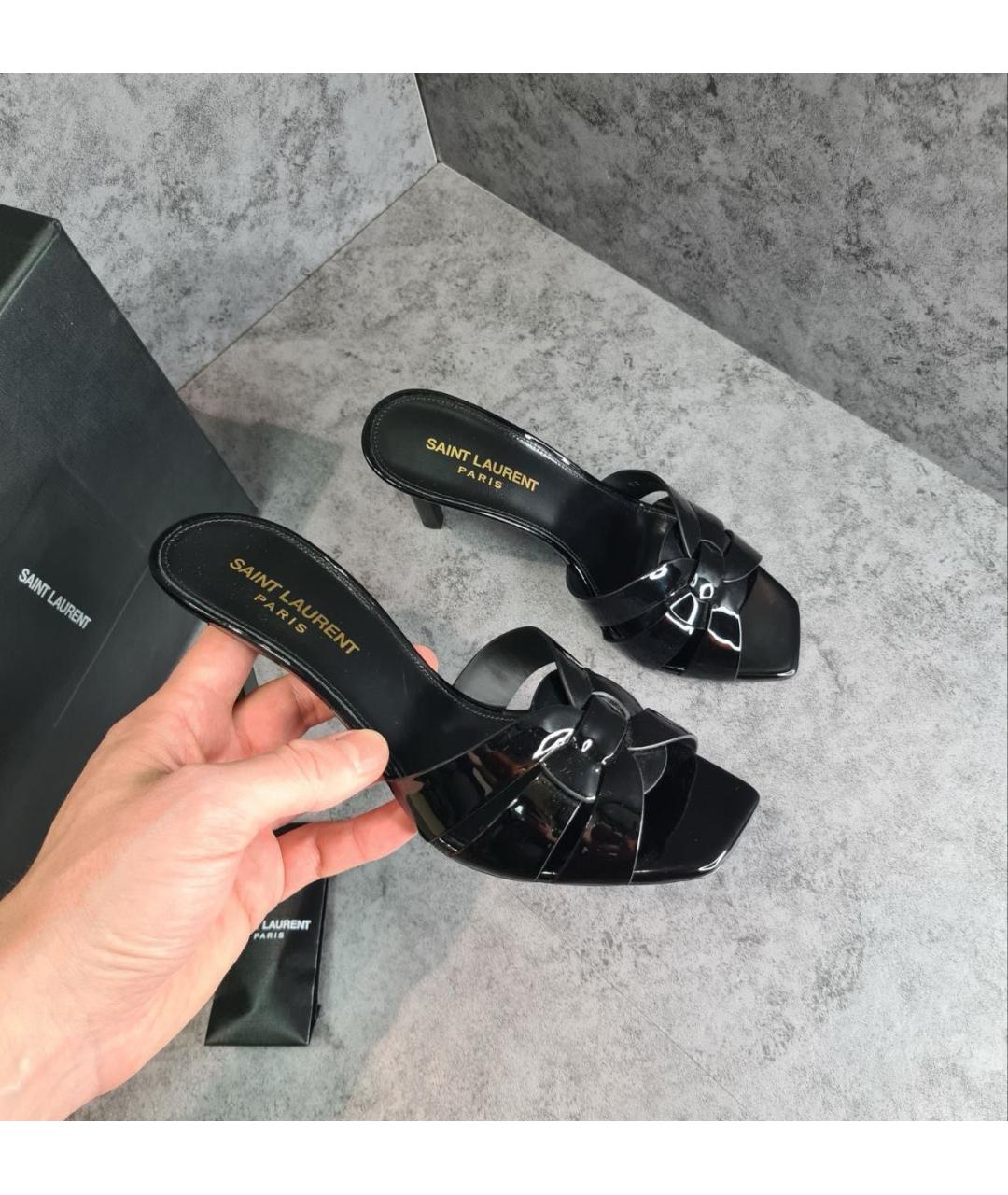 SAINT LAURENT Черные мюли из лакированной кожи, фото 7