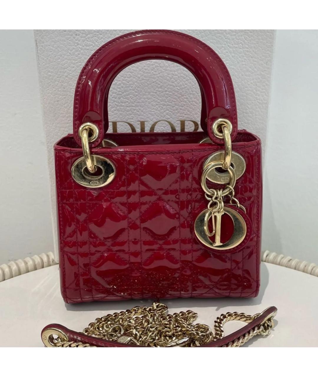 CHRISTIAN DIOR Красная сумка с короткими ручками из лакированной кожи, фото 3