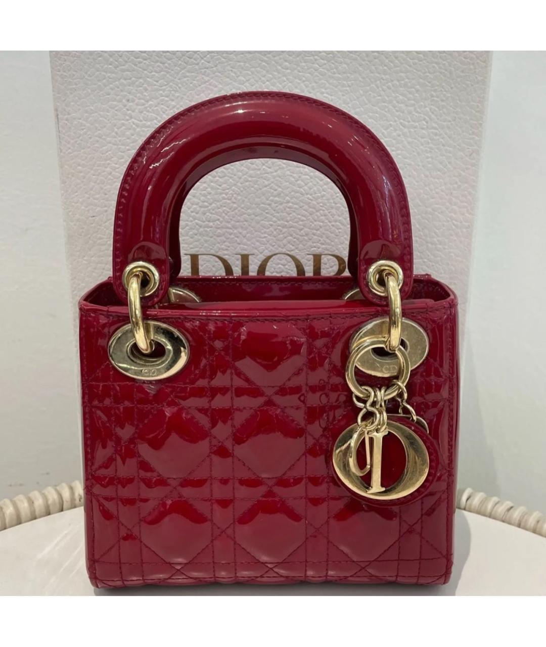 CHRISTIAN DIOR Красная сумка с короткими ручками из лакированной кожи, фото 4