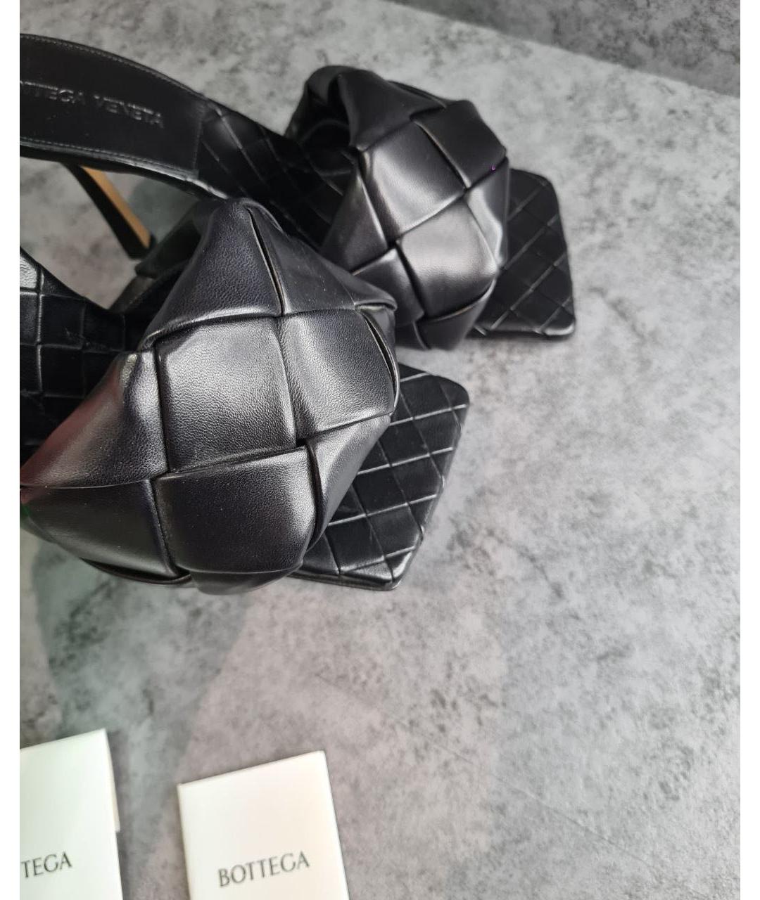 BOTTEGA VENETA Черные кожаные мюли, фото 4