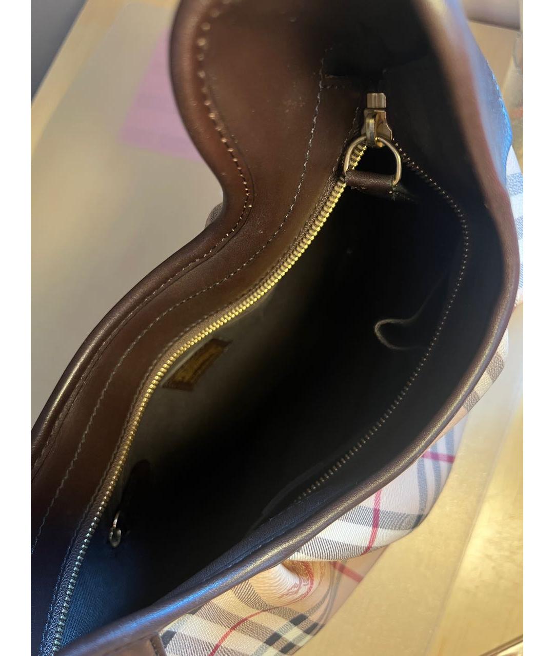 BURBERRY Кожаная сумка с короткими ручками, фото 5