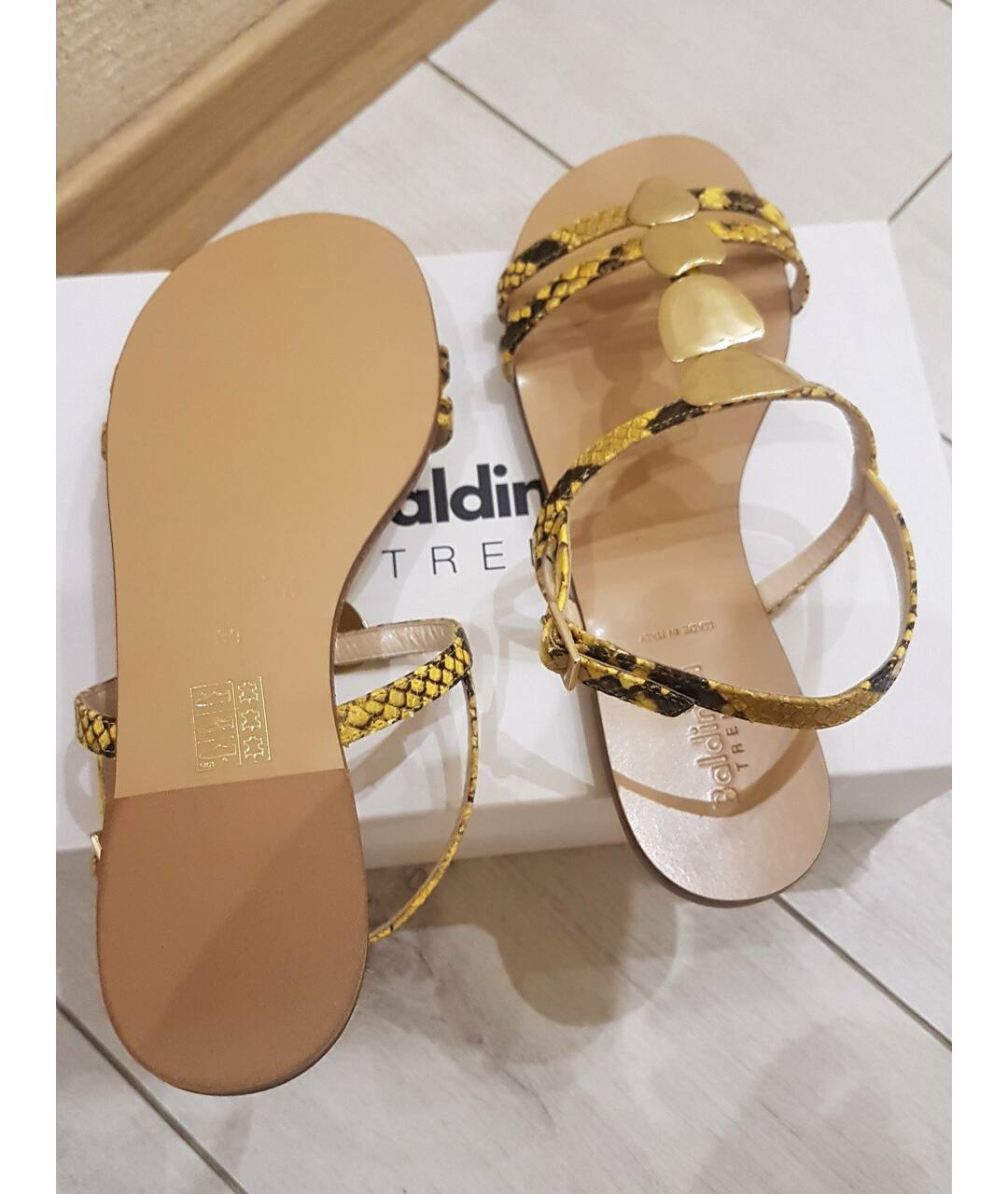 BALDININI Золотые кожаные сандалии, фото 5