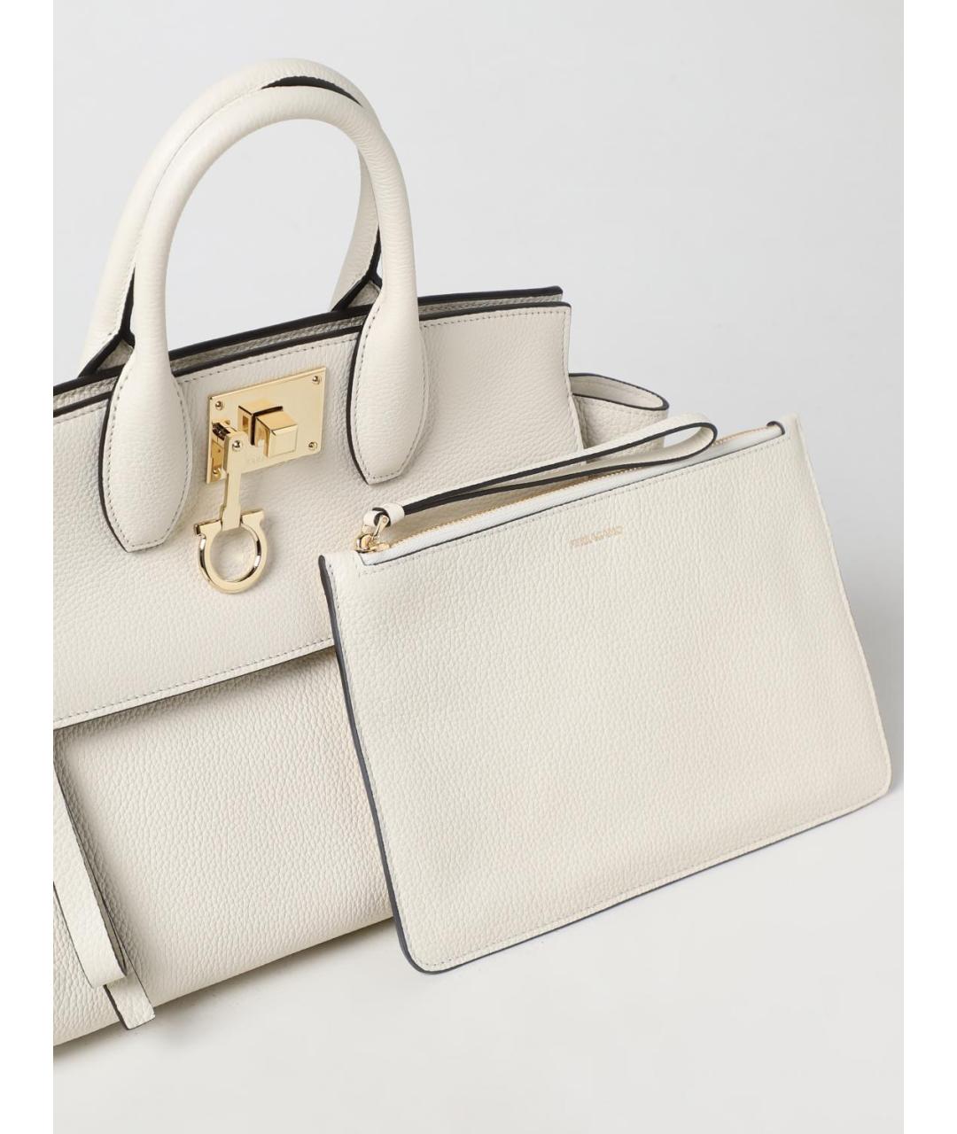 FERRAGAMO Белая кожаная сумка тоут, фото 3