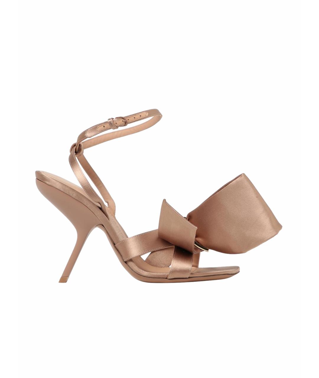 FERRAGAMO Бежевые текстильные босоножки, фото 1
