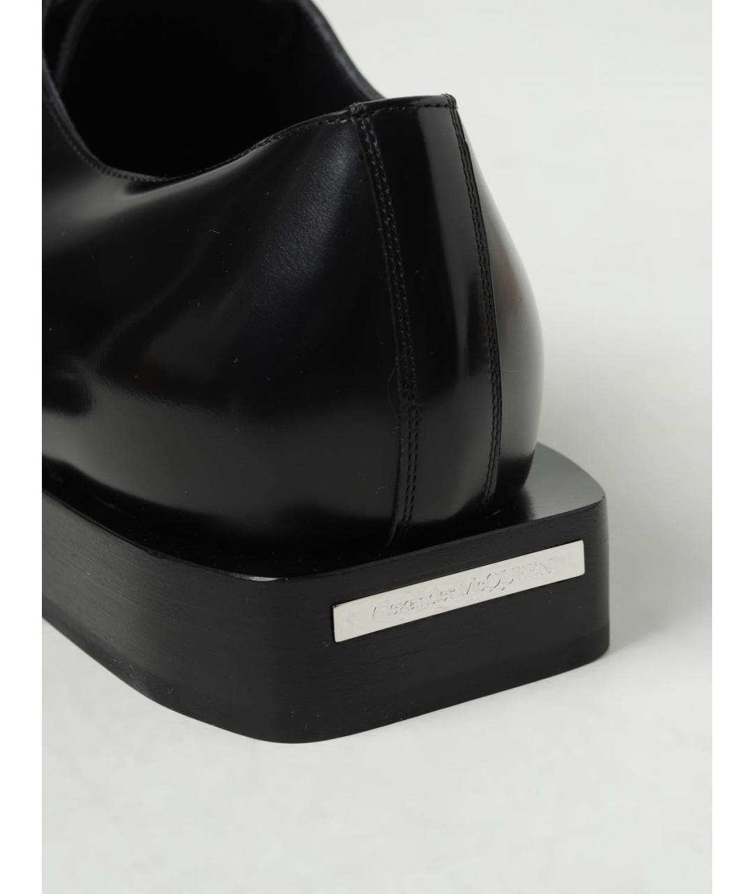 ALEXANDER MCQUEEN Черные туфли из лакированной кожи, фото 4