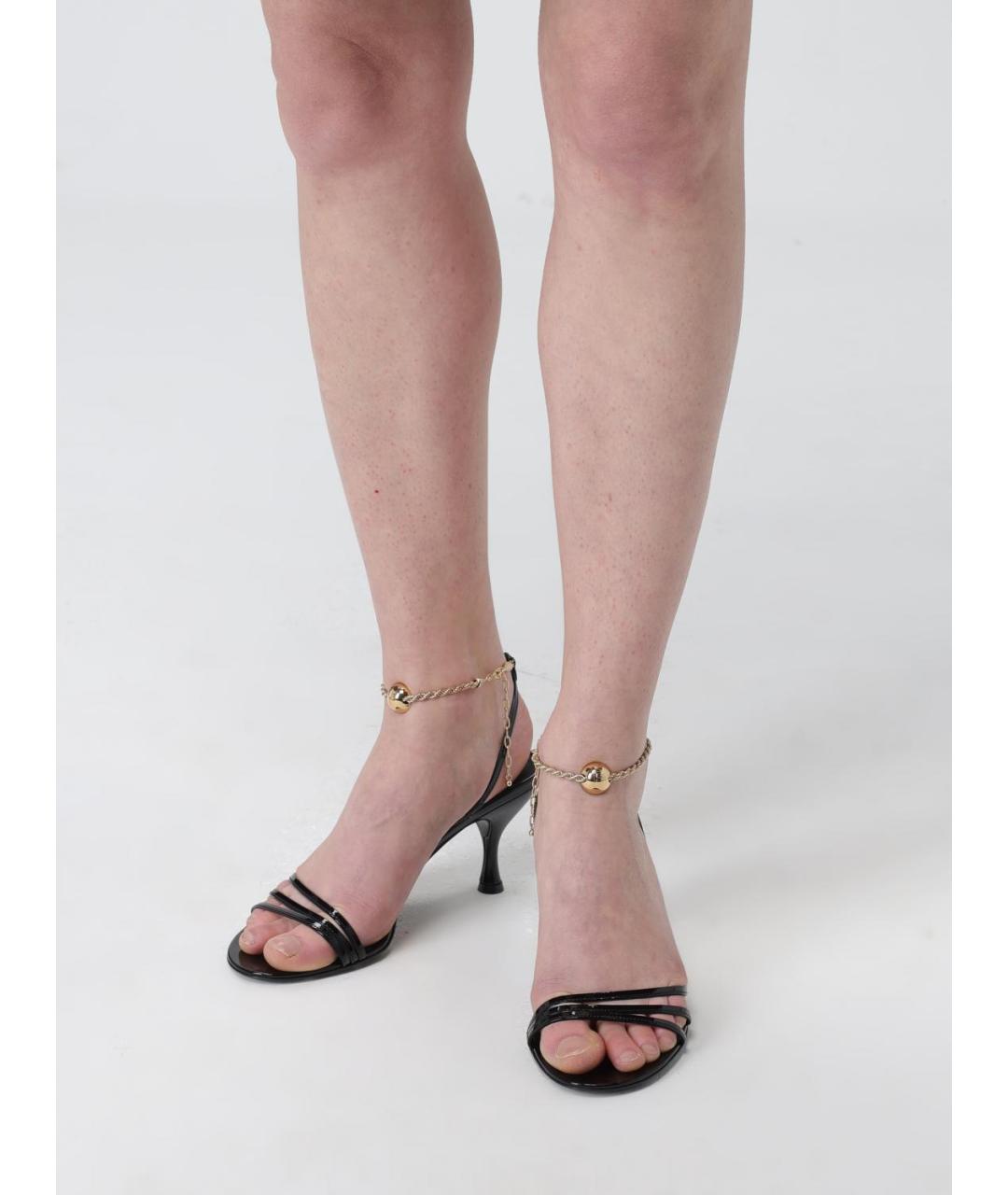 FERRAGAMO Черные босоножки, фото 2